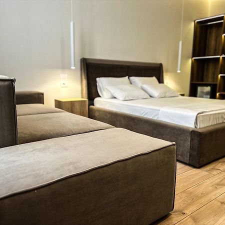 Alexander Rooms & Apartments Durres Ngoại thất bức ảnh