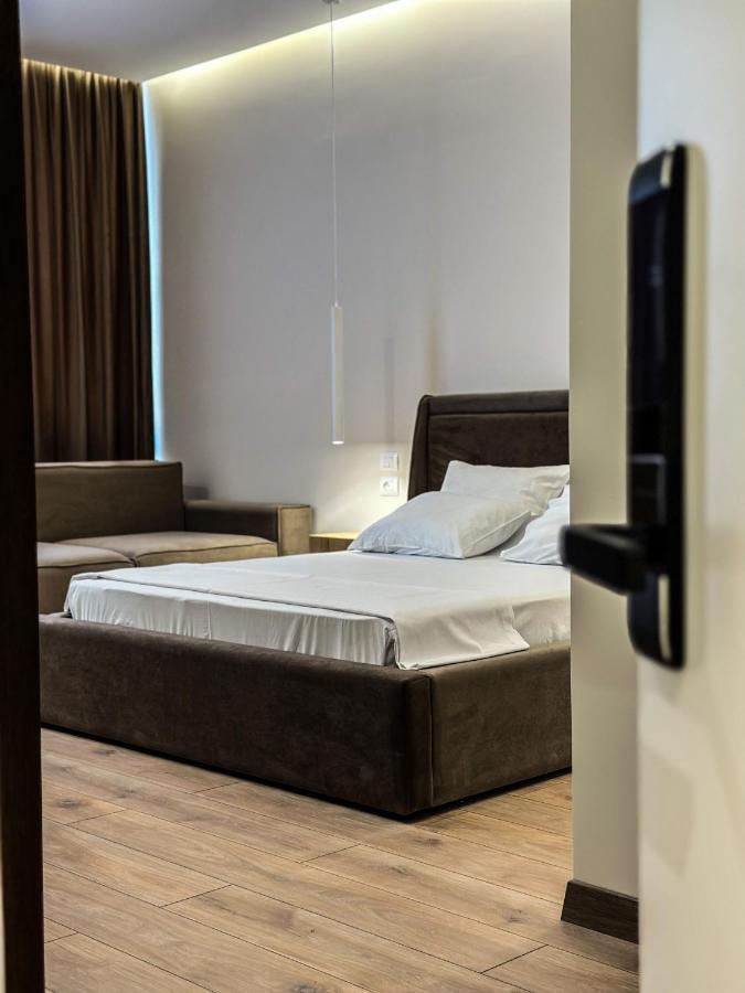 Alexander Rooms & Apartments Durres Ngoại thất bức ảnh
