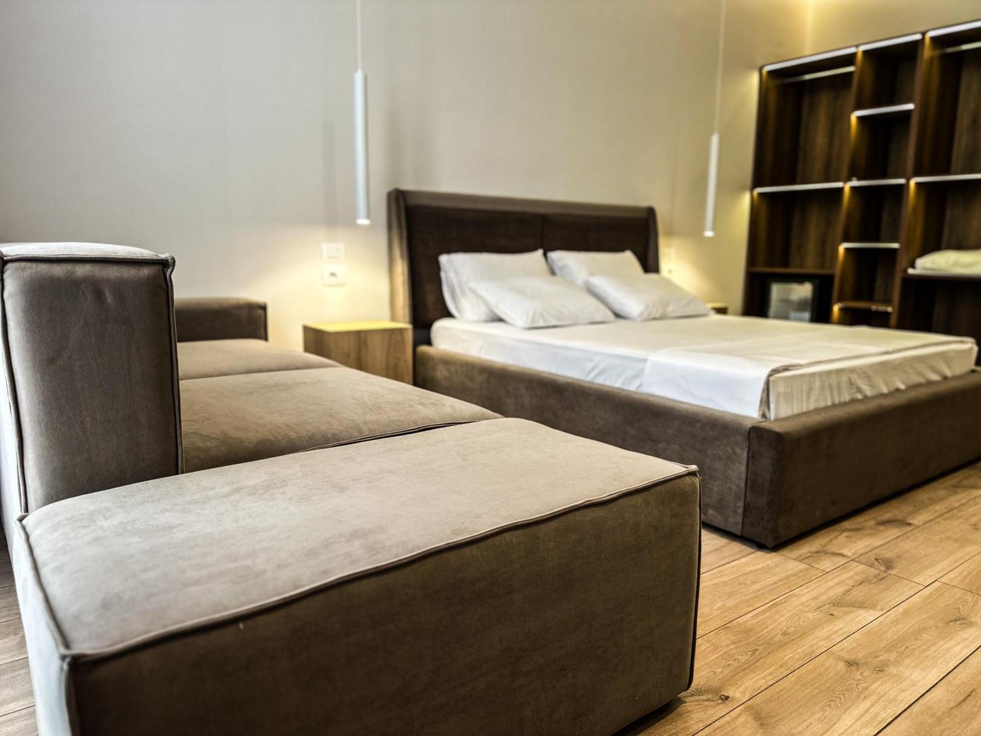 Alexander Rooms & Apartments Durres Ngoại thất bức ảnh