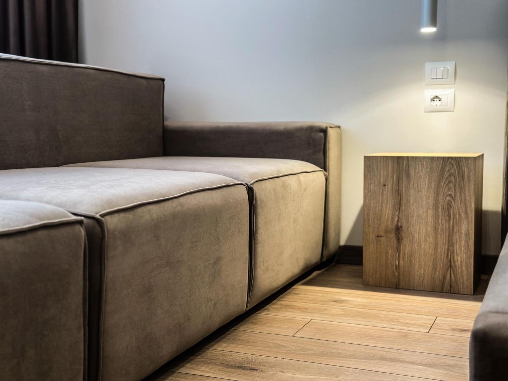 Alexander Rooms & Apartments Durres Ngoại thất bức ảnh