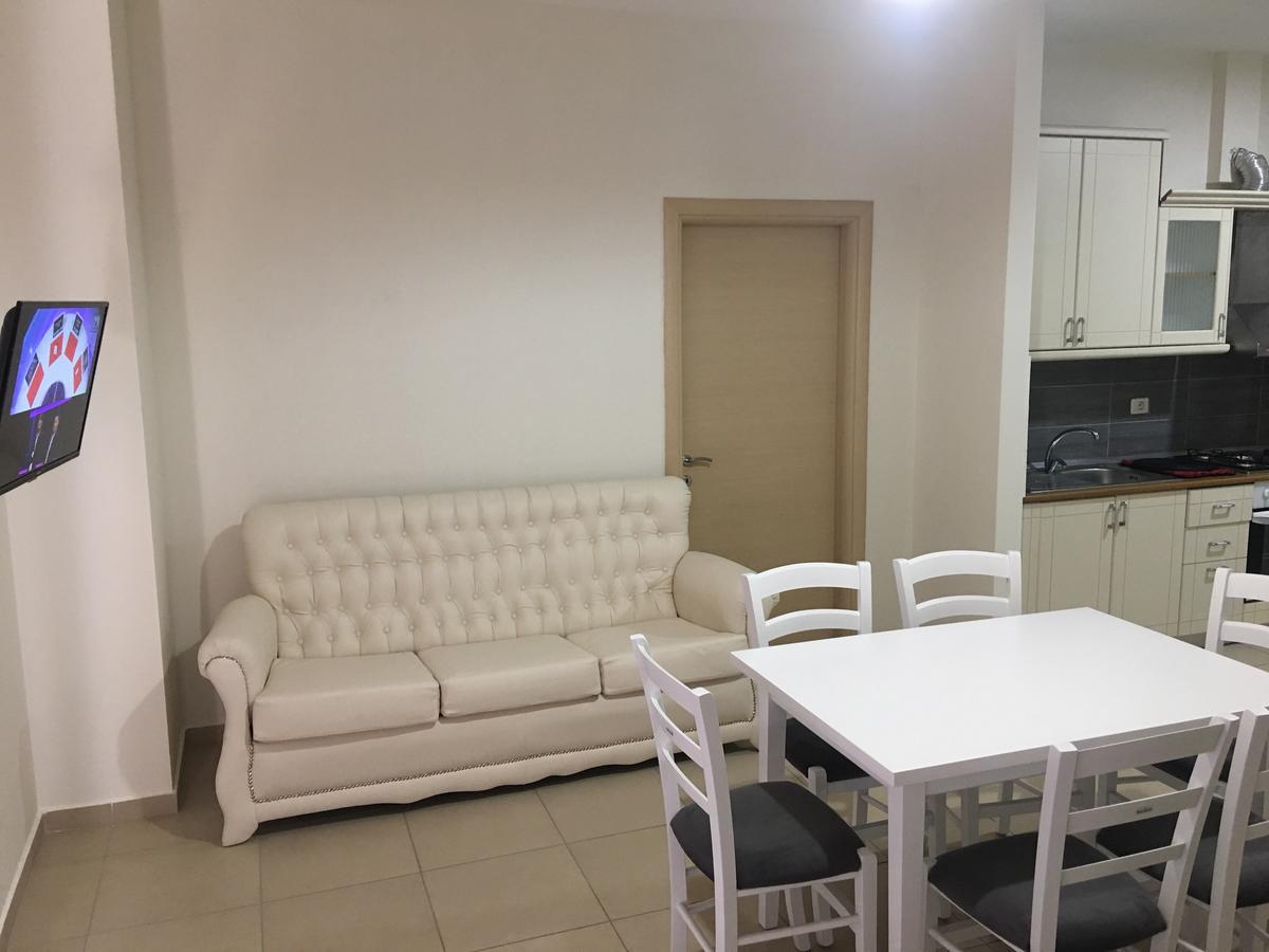 Alexander Rooms & Apartments Durres Ngoại thất bức ảnh